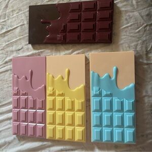 Makeup I Heart Revolution chocolate bar eyeshadow palette bundle colourful cute